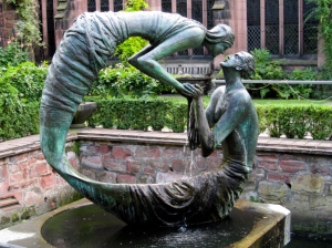 Stephen Broadbent’s sculpture “Water of Life”